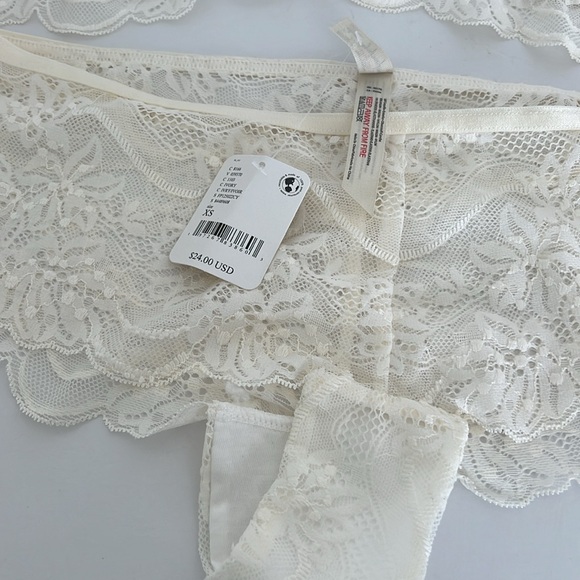 NWT Set Free People Intimately, Last Dance Lace Bralette and Brief size XSmall - Picture 7 of 7